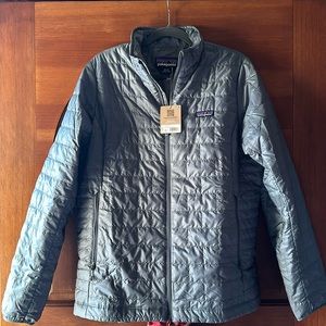 Patagonia Women’s Nano Puff Jacket - Nouveau Green Size XL   NWT